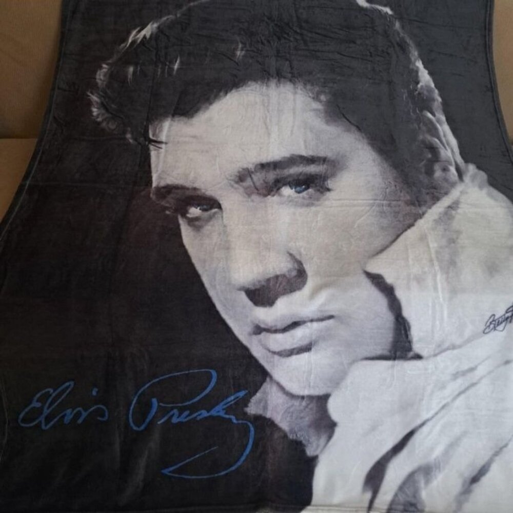 Blanket Elvis Presley Black & White Blue Eyes Plush Fleece Throw Gift Picture